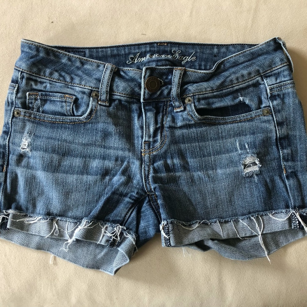 American Eagle stretch shorts
